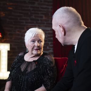 Exclusif - Line Renaud - Backstage de l'enregistrement de l'émission "100 ans de comédies musicales pour le Sidaction", qui sera diffusée le 2 avril sur France 2. Le 10 mars 2020
© Moreau-Perusseau / Bestimage