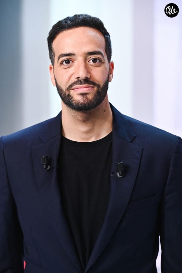 A "Paris Match" il indiquait en 2018 

Exclusif - Tarek Boudali - Enregistrement de l'émission Vivement dimanche au studio Gabriel, présentée par M.Drucker et diffusée sur France 3 le 05 novembre 2023.
© Guillaume Gaffiot / Bestimage