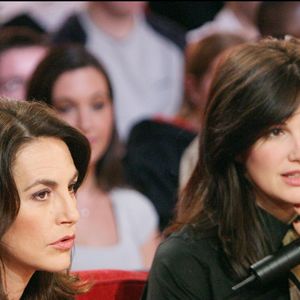 Lio et sa soeur Helena Noguerra lors de l'enregistrement de l'émission "Vivement dimanche" à Paris.

© COADIC GUIREC / BESTIMAGE
