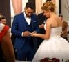 C'est cette même robe que Delphine avait portée au moment de dire "oui" à Romain dans Mariés au premier regard.
Mariage de Romain et Delphine dans "Mariés au premier regard 2020", le 6 janvier, sur M6