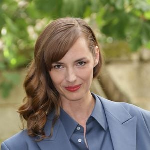 Célèbre pour ses nombreux rôles au cinéma, Louise Bourgoin nourrit également une grande passion pour le dessin.

Louise Bourgoin - Photocall du film "La pire mère au monde" lors du Festival du Film Francophone de Angoulême (FFA).

© Coadic Guirec / Bestimage