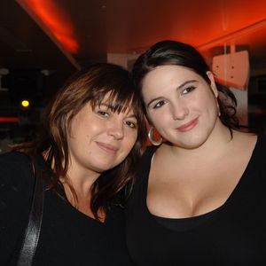 Auprès du média "TV Grandes Chaînes", l'amie de Mimie Mathy a dénoncé les diktats de la minceur qui font du mal au plus grand nombre. Et elle a décidé d'en faire fi.


Archive - Michele Bernier et sa fille JLPPA / Bestimage