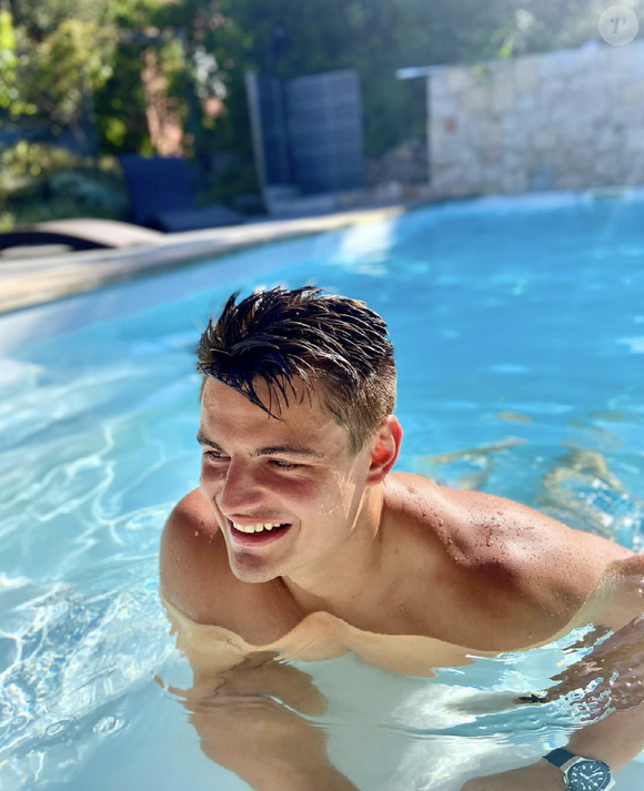 Jade Pradin va épouser son compagnon, le handballeur professionnel Geoffroy Carabasse