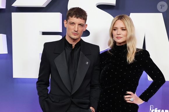 Situé dans le 11e arrondissement de Paris, leur logement chaleureux a des murs « un peu tordus », comme l’a confié Niels Schneider dans M, le magazine du Monde...

Virginie Efira et son compagnon Niels Schneider au photocall de la 48ème cérémonie des César à l’Olympia à Paris le 24 février 2023 © Dominique Jacovides / Olivier Borde / Bestimage