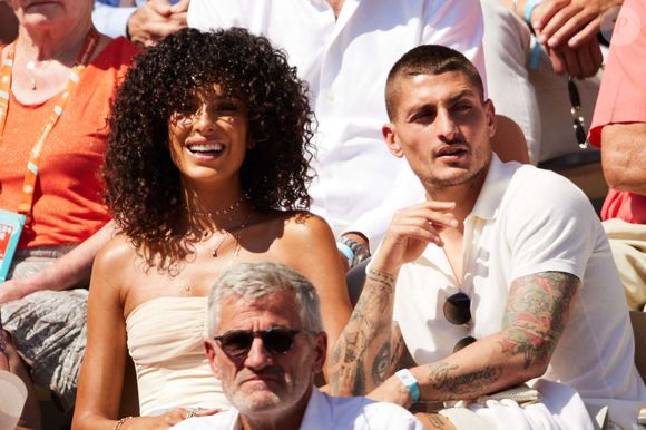 Mais il est également restaurateur.

Marco Verratti et sa compagne Jessica Aidi en tribunes lors des Internationaux de France de tennis de Roland Garros 2023 à Paris, France, le 2 juin 2023. © Moreau-Jacovides/Bestimage