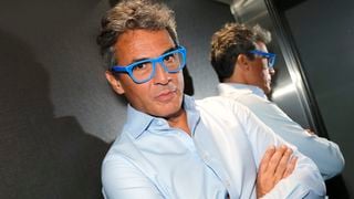 Plus rien ne va entre Julien Cohen (Affaire conclue) et son ex-femme : lui qui a refait sa vie avec Mélanie, 20 ans de moins, ne compte pas se laisser faire