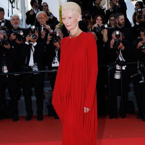 Tilda Swinton - Montée des marches pour la cérémonie de clôture du 79ème Festival International du Film de Cannes, le 23 mai 2026. © Jacovides-Moreau / Bestimage