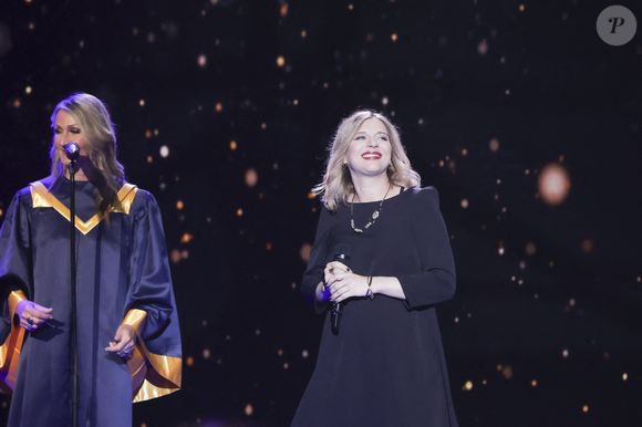 Amandine Bourgeois (enceinte) -  Surprises - Enregistrement de l'émission "La boîte à secrets 13", présentée par F.Bollaert,  diffusée le 21 octobre sur France 3. Chaque invité a le plaisir de découvrir des surprises réalisées sur mesure avec la complicité de ses proches !
© Jack Tribeca / Bestimage