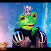 La Grenouille (Mask Singer 7) : Une célébrité mondialement connue s'est cachée sous ce costume, Laurent Ruquier l'a très vite identifiée