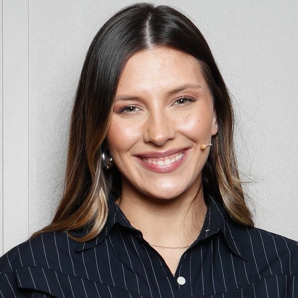 Elle a notamment déclaré : "C'est un jeu culte que j'ai toujours adoré. J'ai hâte de commencer cette belle histoire avec vous".

Exclusif - Camille Cerf à l'enregistrement de l'émission "100% Logique".

Photo : Christophe Clovis / Bestimage