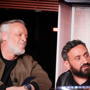 Désormais, il vit en Thaïlande, loin de la France.
Exclusif - Jean-Michel Maire, Cyril Hanouna - Plateau de la dernière émission "TPMP" présentée par C.Hanouna à Paris le 26 mars 2025. Cyril Hanouna va désormais entamer une diète cathodique avant d'arriver chez M6 et reste en attendant sur Europe 1. © Jack Tribeca / Bestimage