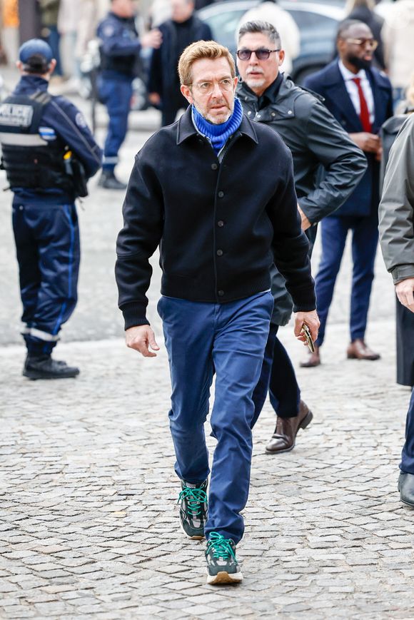 Il a souffert du syndrome des antiphospholipides, pouvant provoquer des AVC à tout moment.

Alexandre Delperier - Arrivées à la cérémonie religieuse en hommage à Rolland Courbis dans l'église de la Madeleine à Paris, France, le 14 janvier 2026. © Jacovides-Moreau/Bestimage