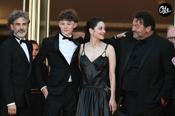 Marcel Canet a un petit rôle dans le nouveau film de son père, "Karma", dans lequel joue également sa mère.

Leonardo Sbaraglia, Marcel Canet, Marion Cotillard et Denis Ménochet lors du 79e Festival de Cannes , le 15 mai 2026. Copyright : Lionel Urman/ABACAPRESS.COM