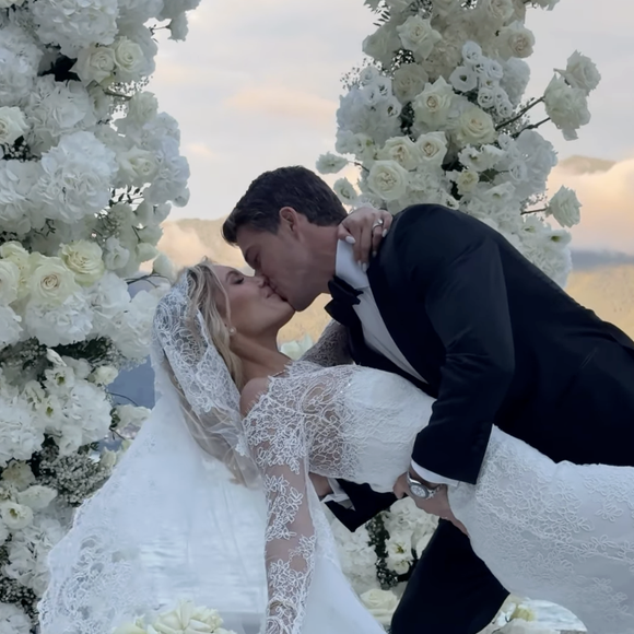 Dylan Deschamps et Mathilde Cappelaere se sont mariés civilement fin aout à Nice, devant le maire Christian Estrosi.

Mariage de Dylan Deschamps et Mathilde Cappelaere.