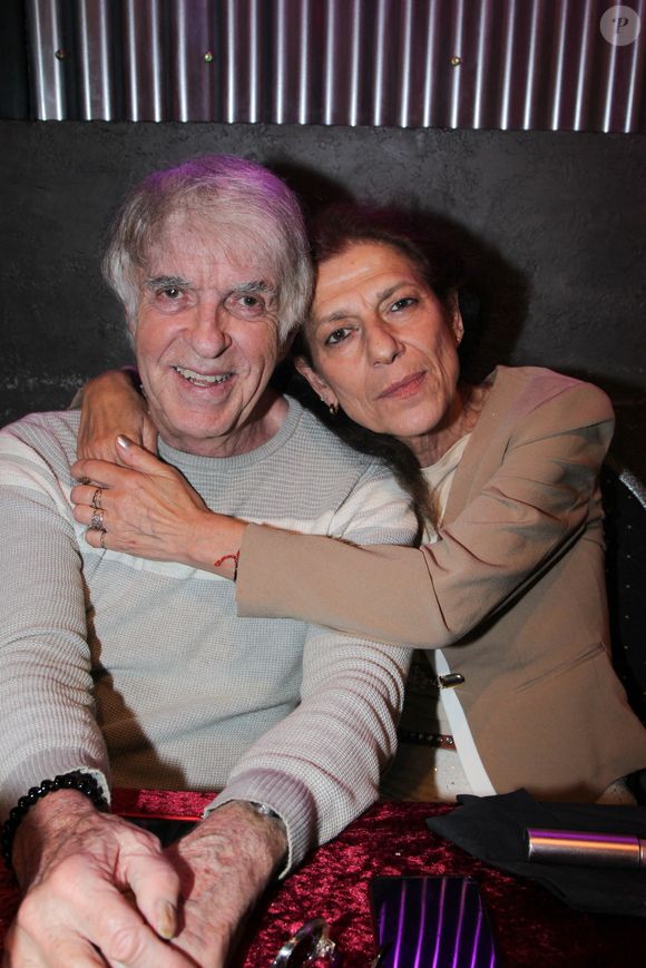 Exclusif - Grégoire Colard, Brigitte Skiavi, la veuve de G.Blanc, lors de la soirée de présentation de la nouvelle revue au Artishow Cabaret à Paris le 2 juin 2025. Le cabaret fête aussi son 250 000 ème spectateur.

© Philippe Baldini / Bestimage