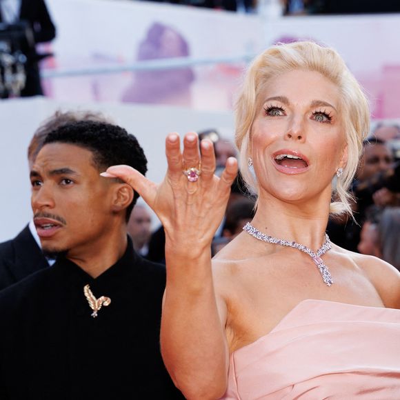 Hannah Waddingham - Montée des marches du film « Mission Impossible : The Final Reckoning » lors du 78ème Festival International du Film de Cannes, au Palais des Festivals à Cannes. Le 14 mai 2025
© Jacovides-Moreau / Bestimage