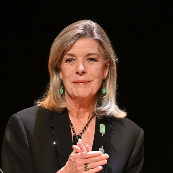Caroline de Monaco a retrouvé une personne à laquelle elle ne s'attendait pas.

La princesse Caroline de Hanovre et sa fille Charlotte Casiraghi ont assisté à la cérémonie de proclamation de l'édition des Prix de la Fondation Prince Pierre à l'opéra Garnier à Monaco. © Bruno Bebert / Bestimage