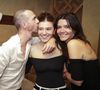 Dans une ambiance intime, le chanteur a partagé ce duo musical avec sa fille aînée, née en 2003 de son union avec Hortense d’Estève. 

Exclusif - Nina Maurici, fille de Calogero et d'Hortense d'Esteve fait son premier live Chez Monsieur Aristide à Montmartre, Paris le 19 juin 2025.
© Jack Tribeca / Bestimage