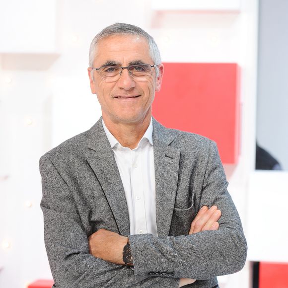 Exclusif - Laurent Jalabert - Enregistrement de l'émission "Vivement dimanche" au Studio Gabriel à Paris, présentée par M.Drucker et diffusée le 23 juin sur France 3
© Guillaume Gaffiot / Bestimage