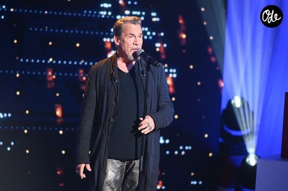 Une belle amitié qui a d'ailleurs été mise en lumière par Florent Pagny lui-même. 

Exclusif - Florent Pagny lors de l'enregistrement de l'émission Vivement dimanche au studio Rive gauche, présentée par M.Drucker, diffusée sur France 3 le 21 juin 2026, à Paris, France, le 20 mai 2026. © Guillaume Gaffiot/Bestimage
