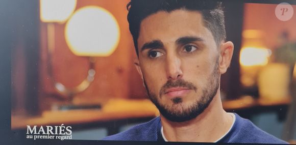 Raphaël, candidat de la 8e saison de "Mariés au premier regard", lors de l'émission du 27 mai 2024. M6