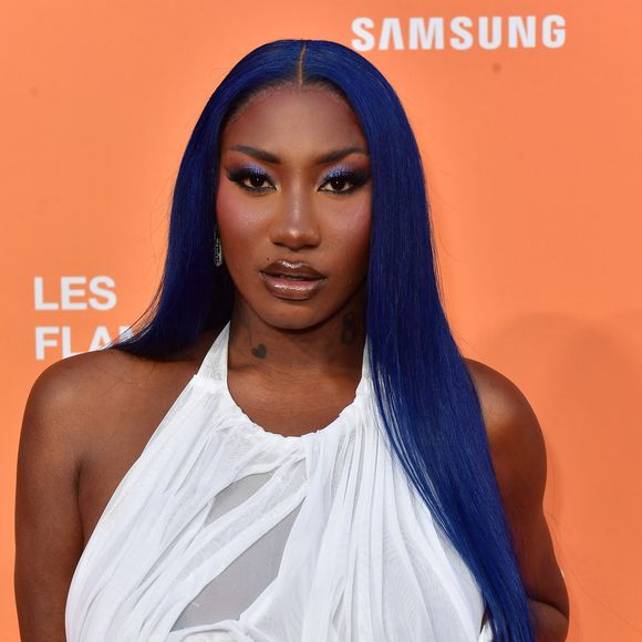 Aya Nakamura - Photocall de la 2ème édition de la cérémonie des Flammes, victoires du rap et de ses courants, au théâtre du Châtelet à Paris, France, le 25 avril 2024. © Veeren/Bestimage