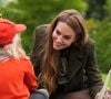 Maman de trois enfants, Kate Middleton a l'habitude de passer du temps avec les plus jeunes.

Kate Middleton au parc de Frogmore à Windsor, dans le Berkshire, lors du deuxième jour de la deuxième visite d'État du président américain Donald Trump au Royaume-Uni. © PA Photo/ Bestimage