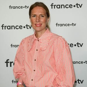 Agathe Lecaron au photocall pour la conférence de presse de rentrée de France TV à la Grande Halle de la Villette à Paris, France, le 6 juillet 2022. © Coadic Guirec/Bestimage