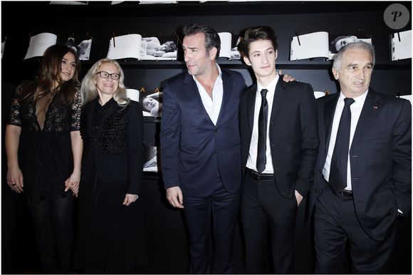Izia Higelin, Dominique Issermann, Jean Dujardin, Pierre Niney  et Alain Terzian
Cocktail chez Chaumet pour les révélations des Cesar Place Vendome a Paris le 14 janvier 2013. © OLIVIER BORDE / BESTIMAGE