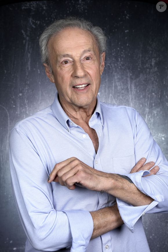 Portrait de Gérard Klein lors de l'enregistrement de l'émission "Chez Jordan". Le 19 avril 2023 © Cédric Perrin / Bestimage