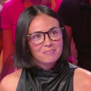 Agathe Auproux fait partie des nouvelles recrues de la saison 2 de "Tout beau, tout neuf".Elle était présente lors de la première ce lundi 31 août 2026.
Capture d'écran TBT9 / W9