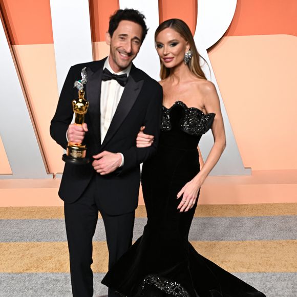 Adrien Brody,Georgina Chapman - Soirée Vanity Fair lors de la 97ème cérémonie des Oscars à Hollywood le 2 mars 2025.

Photo : Broadimage / Bestimage
