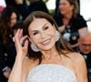 Par la suite, Mouna Ayoub en fait un yacht de luxe entièrement repensé pour accueillir la jet-set internationale. 

Mouna Ayoub - Montée des marches du film « La vie d’une femme » lors du 79e Festival international du film de Cannes, le 13 mai 2026. © Jacovides-Moreau / Bestimage
