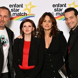 Jean-Philippe Doux, journaliste et animateur TV, le maître de cérémonie de la soirée, Déborah Furman, Ambassadrice de l'association, Faustine Bollaert et Benjamin Morgaine durant le dîner au profit de l'association Enfant Star & Match à l'hôtel Majestic à Cannes le 1er février 2025. © Bruno Bebert/Bestimage