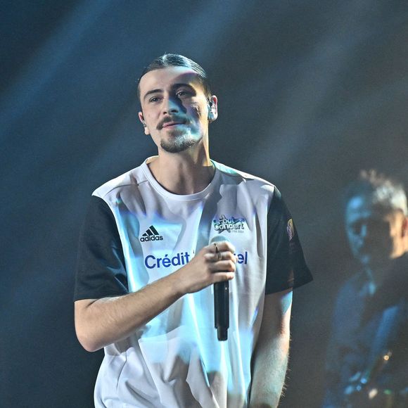 "Mon objectif, c’était surtout de faire de la musique, d’en vivre, mais pas forcément d’être connu", a-t-il notamment déclaré à propos de ce titre qui parle de son parcours. 

Pierre Garnier assiste au Foot Concert, au profit de l'association Huntington Avenir à la LDLC Arena à Lyon, France, le 11 novembre 2024. Photo par Julien Reynaud/APS-Medias/ABACAPRESS.COM