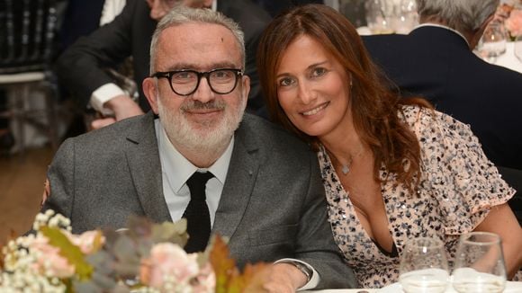 "Ma femme est restée lorsque son mari s’est assis" : Dominique Farrugia évoque celle qui ne l'a jamais quitté malgré son état
