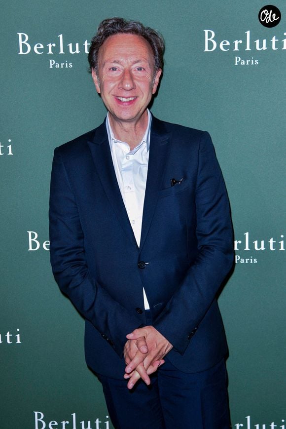 Stéphane Bern assiste au cocktail Berluti printemps-été 2026 dans le cadre de la Fashion Week de Paris, à la Fondation Simone & Cino Del Duca, le 25 juin 2025 à Paris, en France. 

Photo de Shootpix/ABACAPRESS.COM