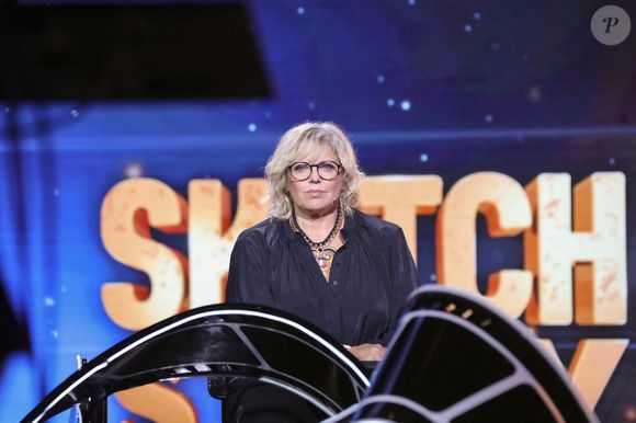 Forte de son expérience radio, télé et scène, Boccolini amorce un tournant professionnel centré sur la pédagogie.

Exclusif - Laurence Boccolini - Tournage de l'émission "Sketch Story", présentée par L.Boccolini. Le 12 septembre 2022
© Jack Tribeca / Bestimage