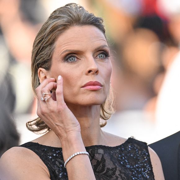 Accéder à la tête du Comité Miss France ne s'est pas passé sans sacrifices pour Sylvie Tellier.

Sylvie Tellier assiste à la première du film Three Thousand Years Of Longing lors du 75e Festival de Cannes à Cannes, France. Photo by Julien Reynaud/APS-Medias/ABACAPRESSS.COM