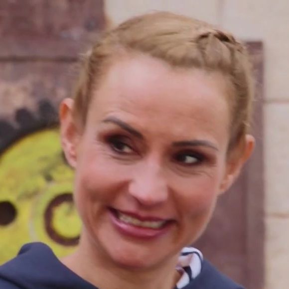 Elodie Gossuin dans l'épisode 6 de la saison 37 de "Fort Boyard" diffusée le 8 août 2026 sur France 2.

Capture d'écran France 2