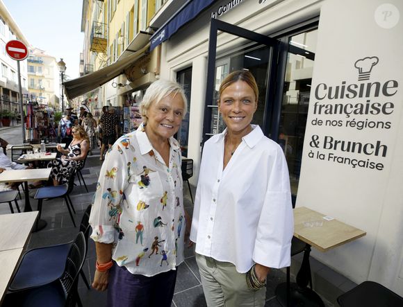 Dans la cité niçoise, les deux actrices se sont lancées dans une nouvelle aventure en ouvrant leur propre restaurant.

Exclusif - Le restaurant "La cantine de Jo" est un concept soutenu par Muriel Robin et Anne Le Nen, à Nice, France, le 5 septembre 2025. © Dylan Meiffret/Nice Matin/Bestimage