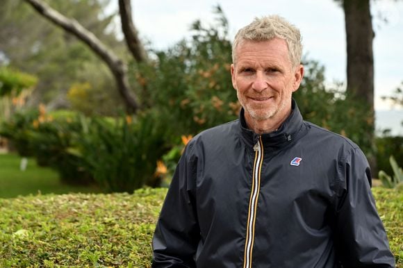 Exclusif - Denis Brogniart, le parrain de l'événement, durant la remise des prix de la 4e édition du Festival des Jardins de la Côte d’Azur, dans les jardins de la villa Eilenroc, à Antibes Juan les Pins, le 26 mars 2023. © Bruno Bebert / Bestimage