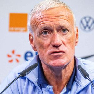 Le sélectionneur de l'équipe de France Didier Deschamps en conférence de presse avant les deux matches de Ligue des nations contre l’Italie et la Belgique au centre National du Football de Clairefontaine-en-Yvelines, France, le 2 septembre 2024. © Baptiste Autissier/Panoramic/Bestimage