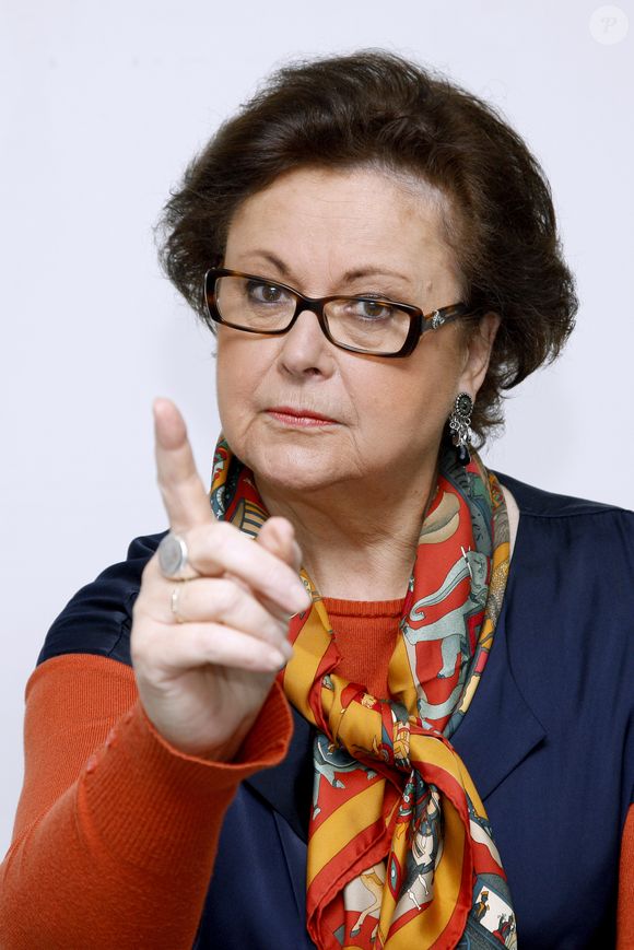 “À 18 ans, j’avais insulté Christine Boutin à la télévision après avoir vu un extrait d’une vidéo où elle tenait des propos homophobes”, explique-t-elle

Exclusif - Portrait de Christine Boutin. Herique / Perrin / Bestimage