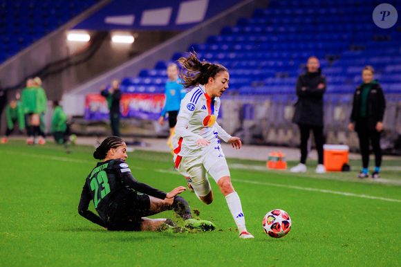 Sveindis Jonsdottir et Selma Bacha à Lyon, France. (Pauline FIGUET / SPP)