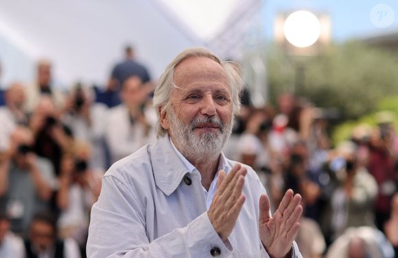 Fabrice Luchini - Photocall du film "Marcello Mio" (Compétition) lors du 77ème Festival International du Film de Cannes (14 - 25 mai 2024), le 22 mai 2024.
© Jacovides / Moreau / Bestimage