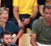 La star de Canal + et l'ancien footballeur, devenu lui aussi consultant sportif, ont en effet assisté en amoureux à la victoire de Monaco.

Laure Boulleau et son compagnon Bruno Cheyrou - Célébrités assistent à la victoire de Monaco qui a remporté le match 4 de la finale de Betclic Élite face à Paris (80-74), Monaco le 22 juin 2025. © Stephane Pillaud / PsnewZ / Bestimage
