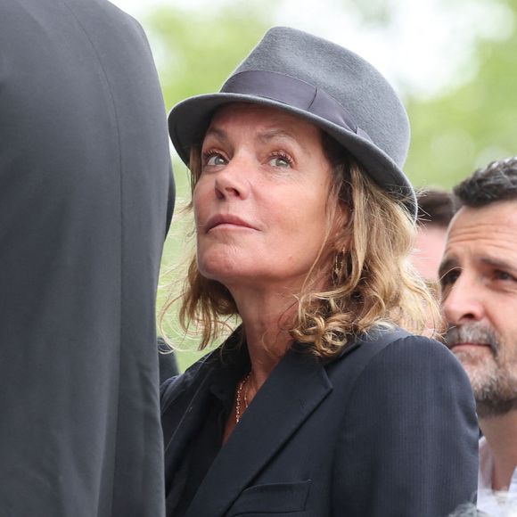 Cendrine Dominguez - Obsèques de P.Laffont dans la salle de la Coupole du cimetière du Père-Lachaise à Paris, le 23 août 2024. L'animateur de télévision est décédé le 7 août 2024 à l'âge de 84 ans. 
© Dominique Jacovides / Bestimage