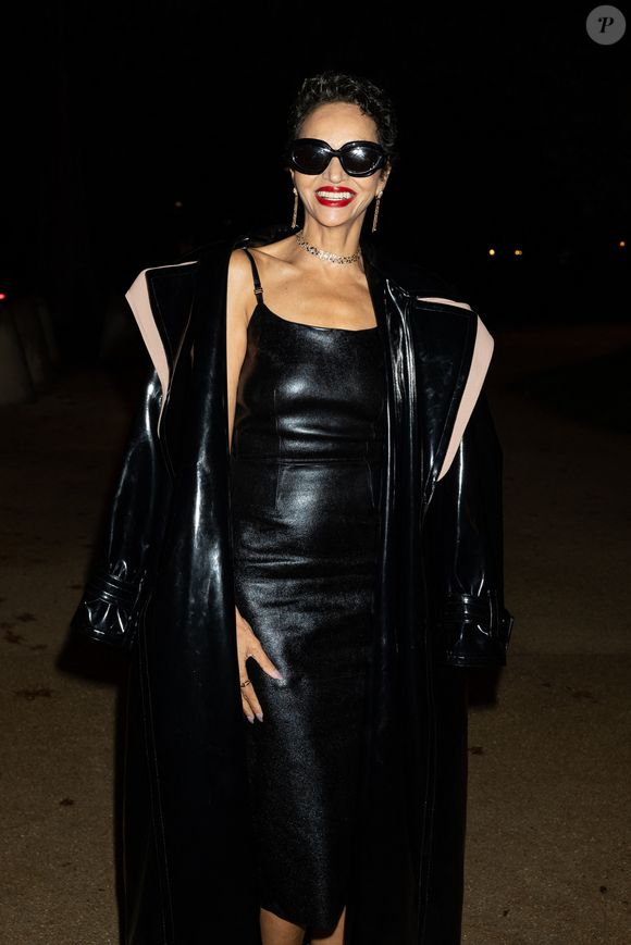 Farida Khelfa aux arrivées de la soirée du magazine EE72 lors de la Fashion Week de Paris (PFW), au Grand Café, à Paris, France, le 3 octobre 2025. © Jeremy Melloul/Bestimage