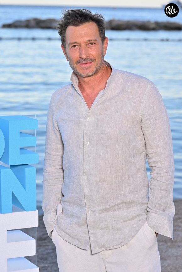 L’acteur de "Cassandre" a dévoilé une tendre photo de sa compagne Aurélie Alcantara et de leur fille Victoire. 
 
Alexandre Varga lors d'une soirée « After Party » au Neptune dans le cadre du 65e Festival de télévision de Monte-Carlo, le 13 juin 2026 à Monte-Carlo, Monaco. Photo de Julien Reynaud/APS-Medias/ABACAPRESS.COM